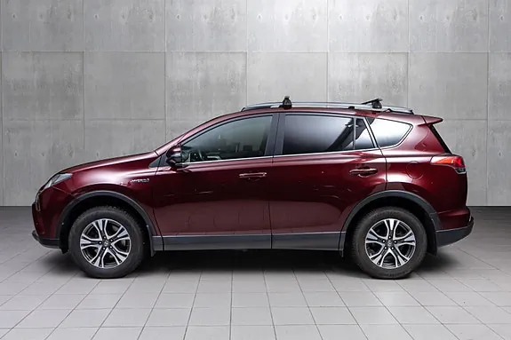 Toyota Rav4 2017 photo 3