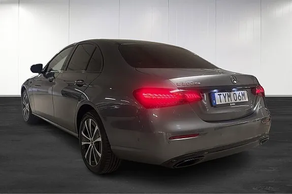 Mercedes-Benz E300 2021 photo 4