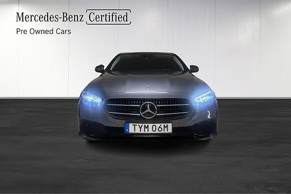 Mercedes-Benz E300 2021 photo 2