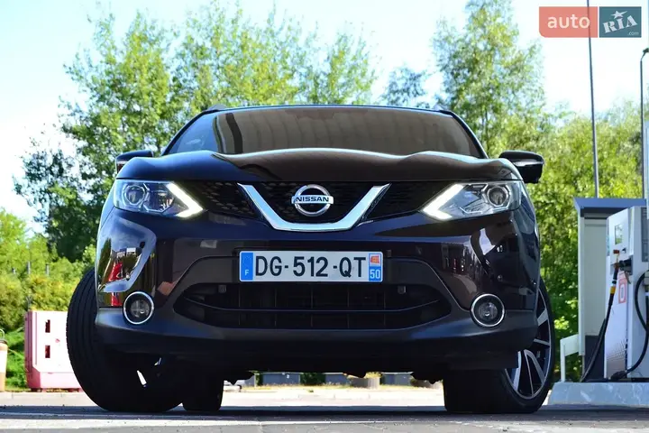 Nissan Qashqai 2014 photo 2