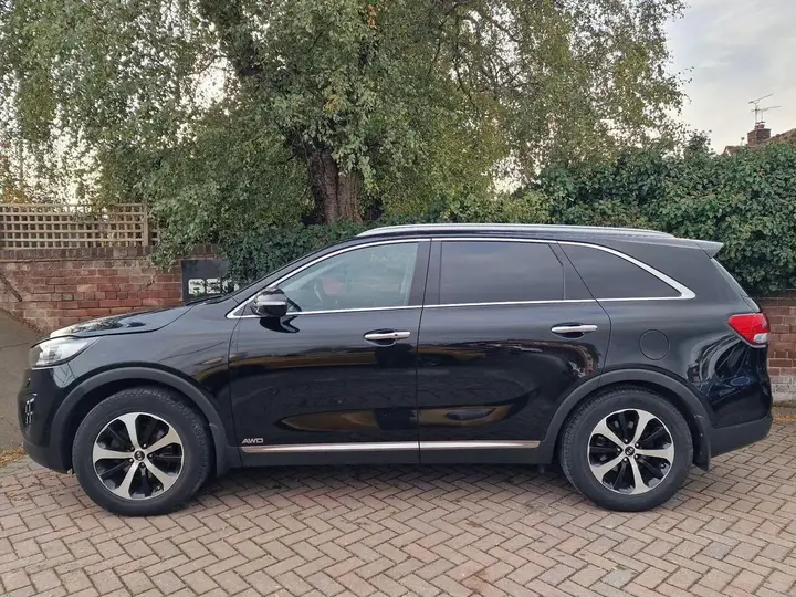 Kia Sorento 2017 photo 2