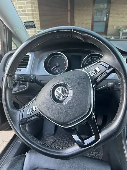 Volkswagen Golf Vii 2015 photo 2