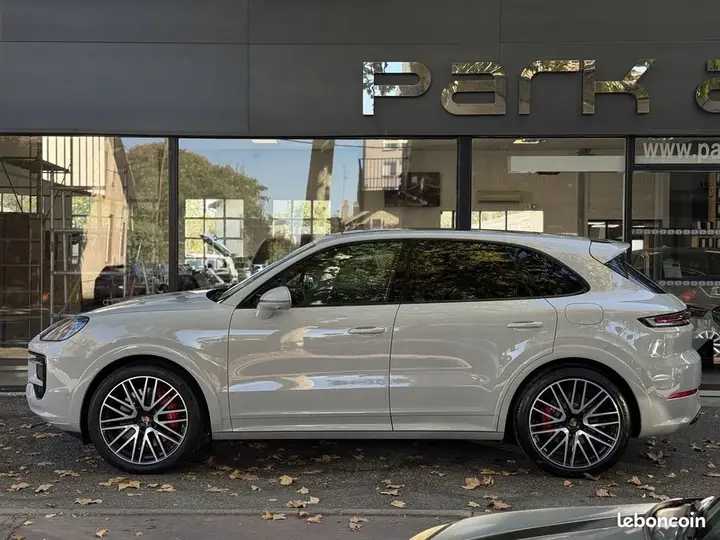 Porsche Cayenne 2024 photo 5