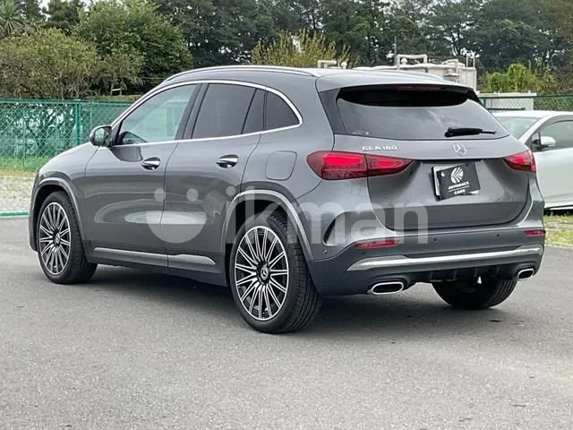 Mercedes-Benz Gla 2025 photo 4