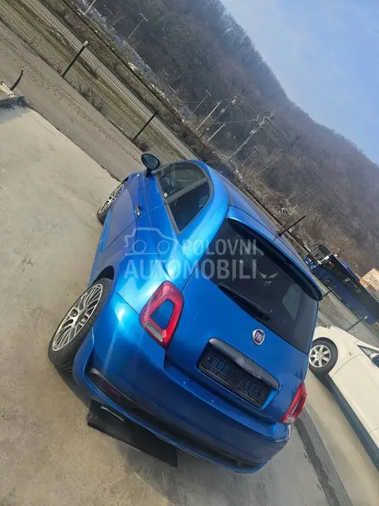 Fiat 500 2016 photo 4