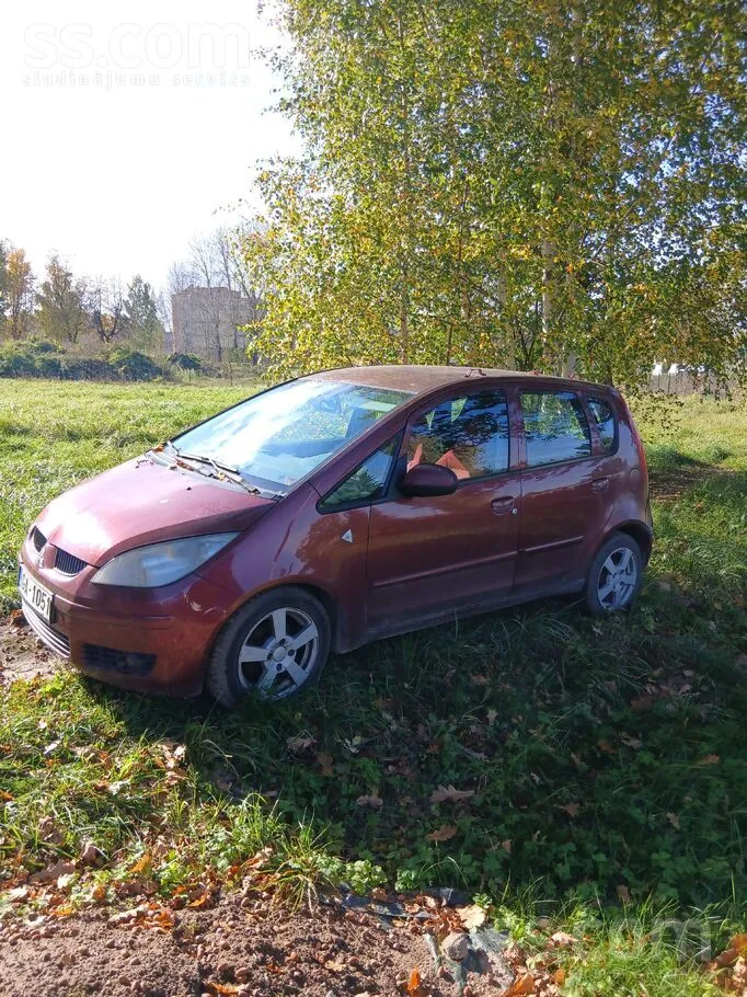 Mitsubishi Colt 2006 photo 3