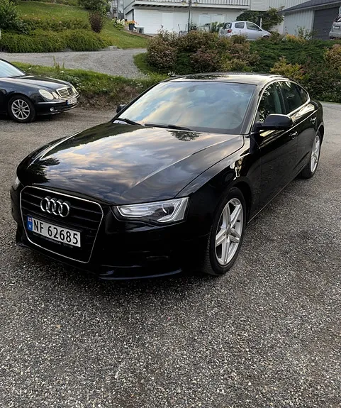 Audi A5 2013 photo 2