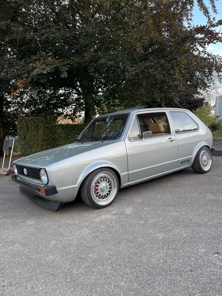 Volkswagen Golf 1 Gti