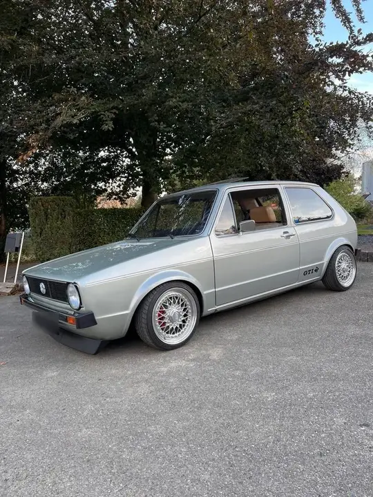 Volkswagen Golf 1 Gti