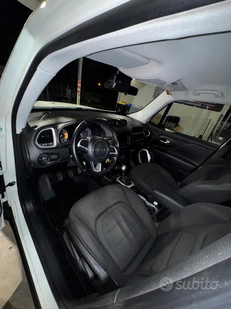 Jeep Renegade 2017 photo 5