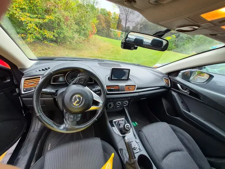 Mazda 3 2014 photo 5