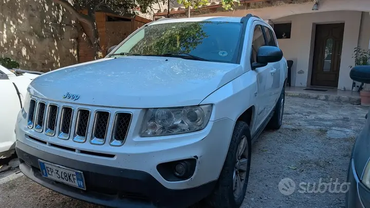 Jeep Compass 2012 photo 3
