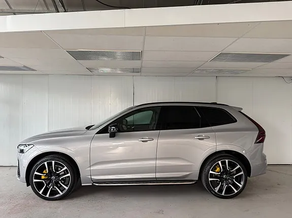 Volvo Xc60 2022 photo 2