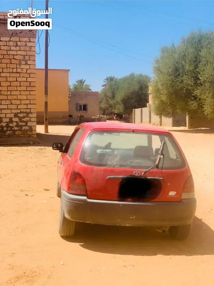 Toyota Starlet 1996 photo 3
