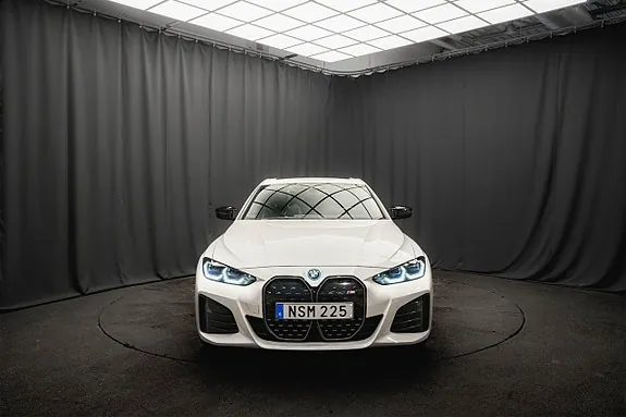 BMW I4 2024 photo 4