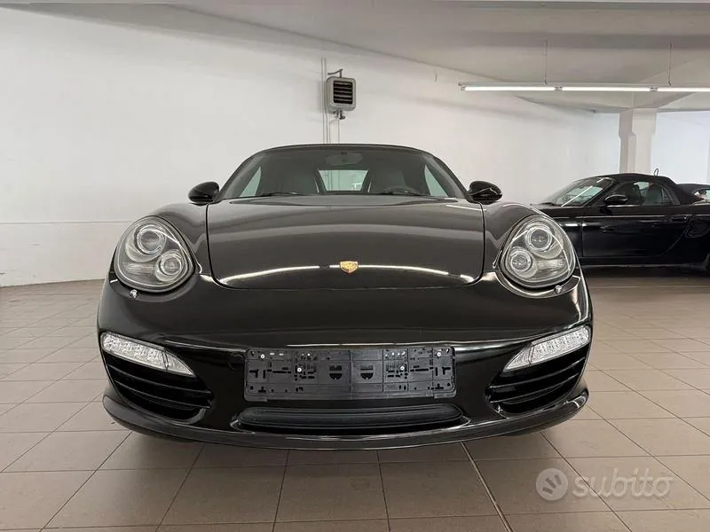 Porsche Boxster 2011 photo 2
