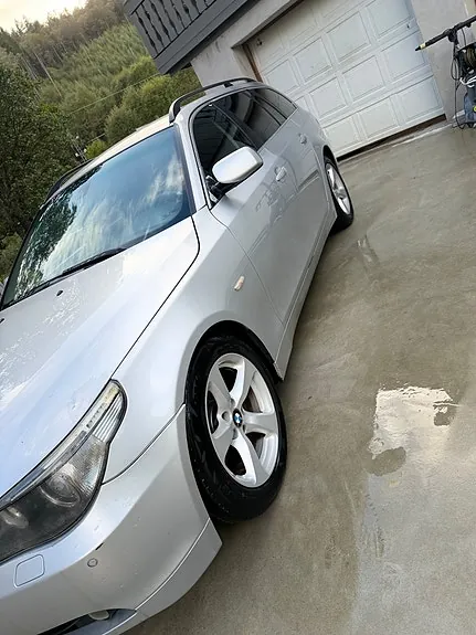 BMW 525D 2004 photo 4