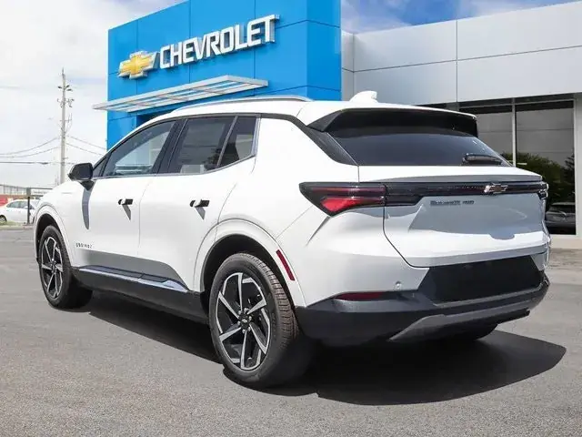 Chevrolet Equinox 2026 photo 4