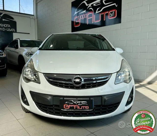 Opel Corsa 2012 photo 2