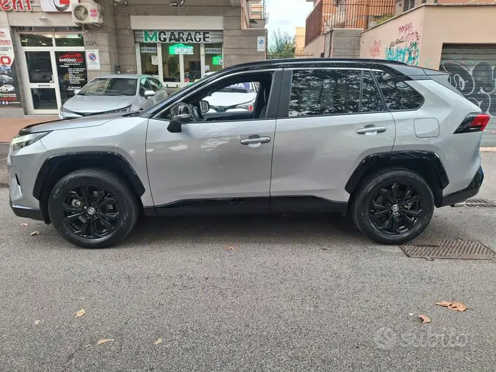 Toyota Rav4 2023 photo 4