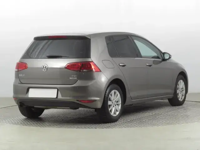 Volkswagen Golf 2015 photo 4