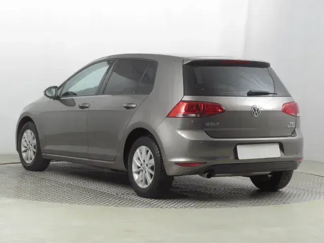 Volkswagen Golf 2015 photo 3