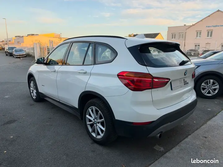 BMW X1 2016 photo 3