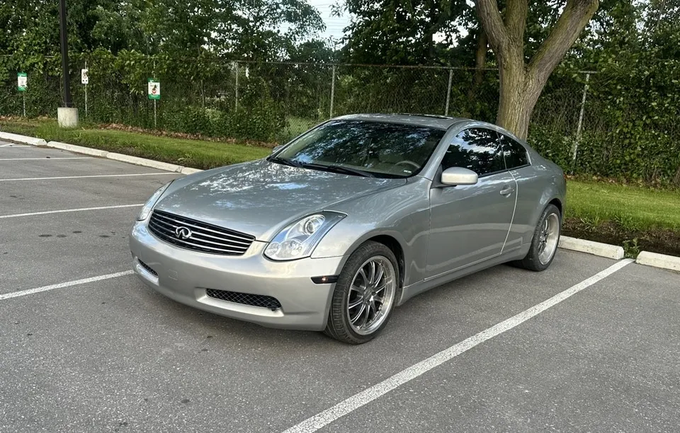 Infiniti G35 2003 photo 2