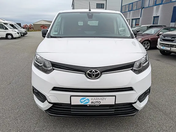 Toyota Proace City 2023 photo 2