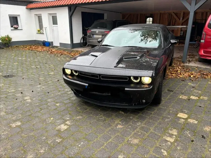 Dodge Challenger