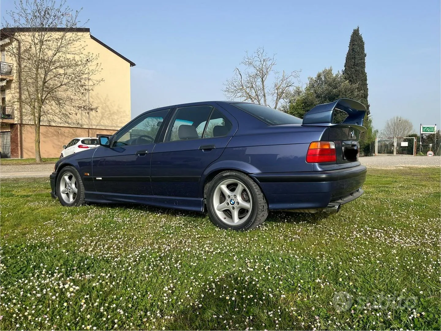 BMW 318I 1994 photo 2