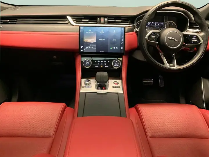 Jaguar F-Pace 2022 photo 4