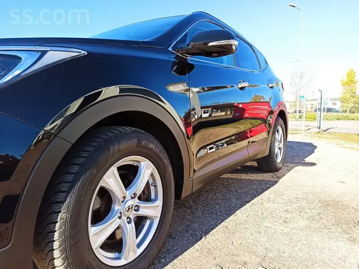 Hyundai Santa Fe 2016 photo 4