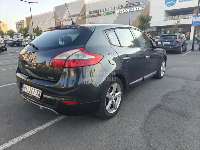 Renault Megane 2010 photo 4