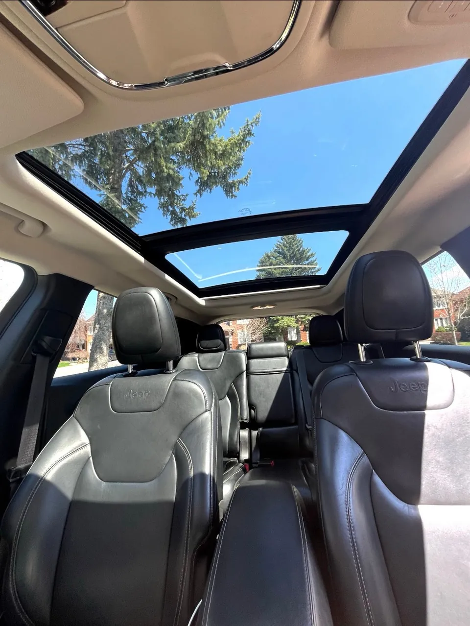 Jeep Cherokee 2014 photo 4