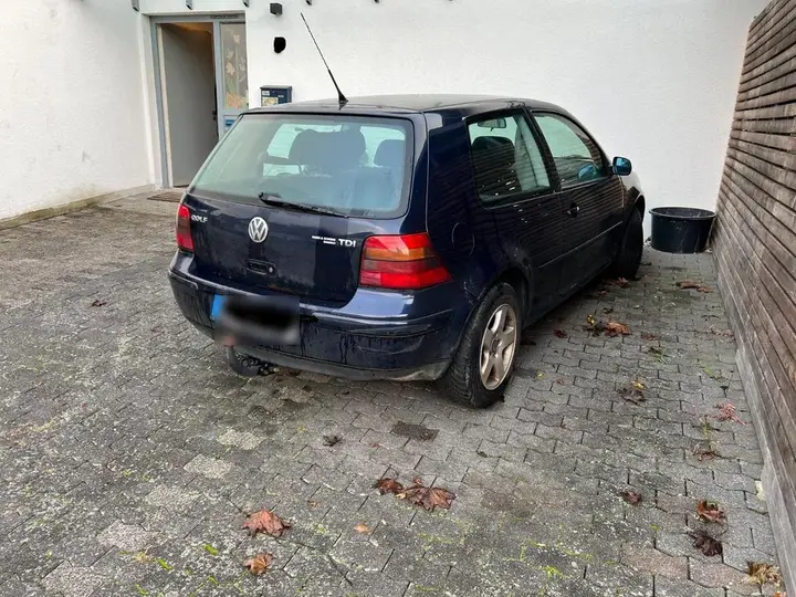 Volkswagen Golf 4