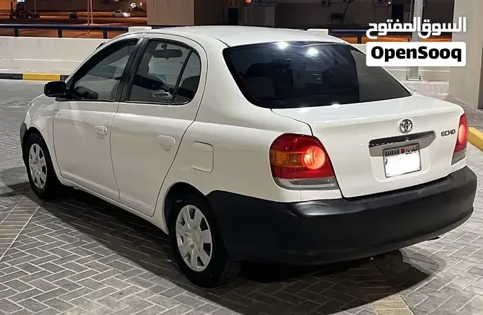 Toyota Echo 2004 photo 4