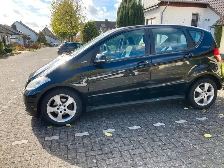 Mercedes-Benz A160