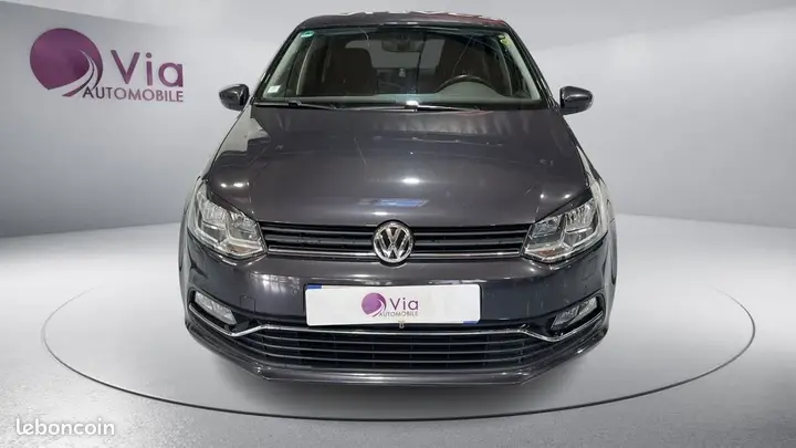 Volkswagen Polo 2016 photo 2