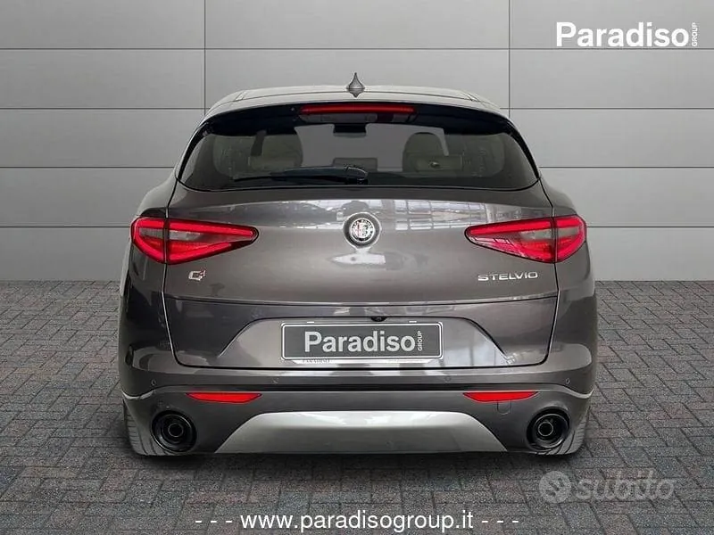 Alfa Romeo Stelvio 2022 photo 4