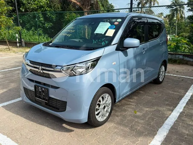 Mitsubishi Ek Wagon 2024 photo 3