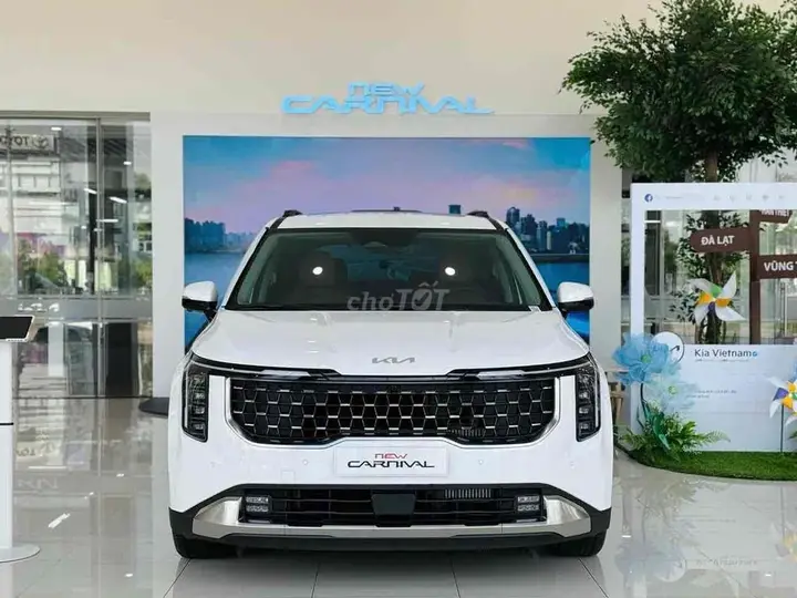 Kia Carnival 2026 photo 2