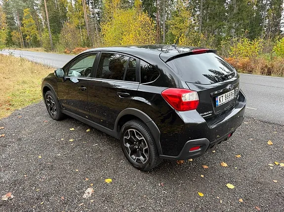 Subaru Xv 2013 photo 2