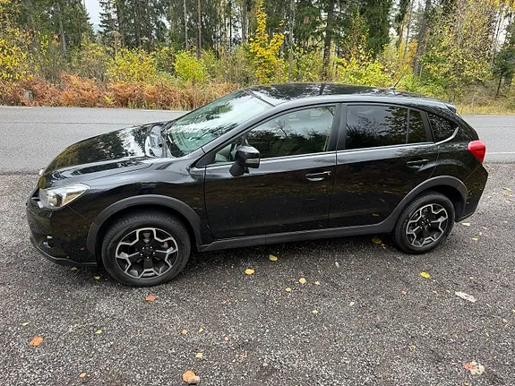 Subaru Xv 2013 photo 3