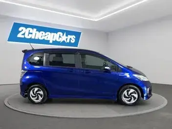 Honda Freed 2015 photo 5