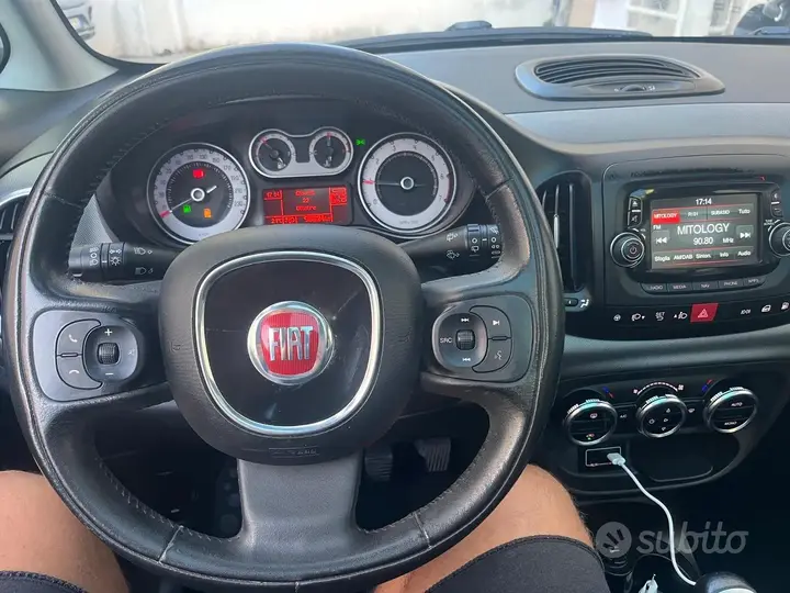 Fiat 500L 2016 photo 5