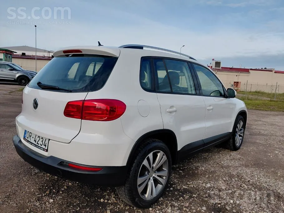 Volkswagen Tiguan 2012 photo 3