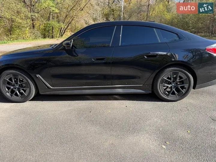 BMW I4 2023 photo 4