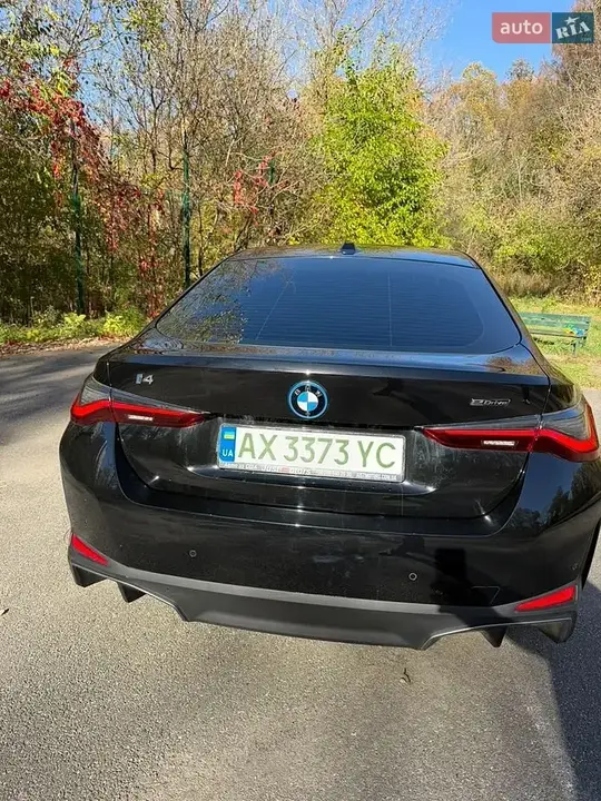 BMW I4 2023 photo 2