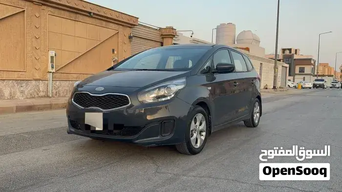 Kia Carens 2014 photo 4